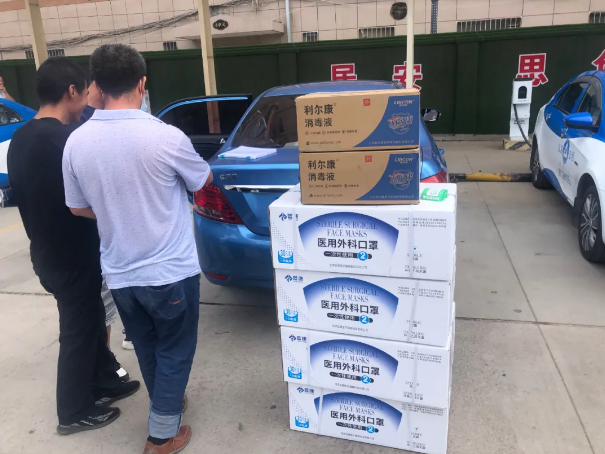 泓源出租车公司安排部署疫情防控工作(图3) 泓源出租车公司安排部署疫情防控工作(图3)